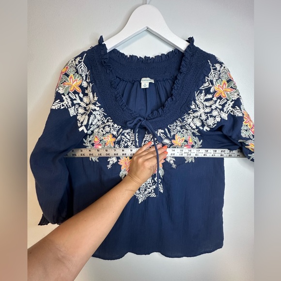 Sundance Cotton Embroidered Peasant Boho Floral Navy Boho Blouse Top Sz  Medium - Picture 14 of 17
